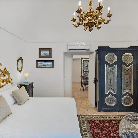 Reale Luxury דירה *