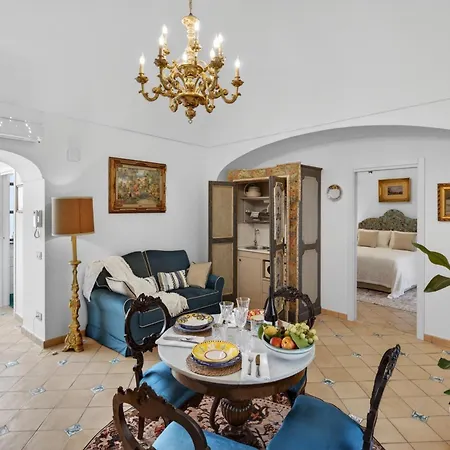 Reale Luxury * Minori